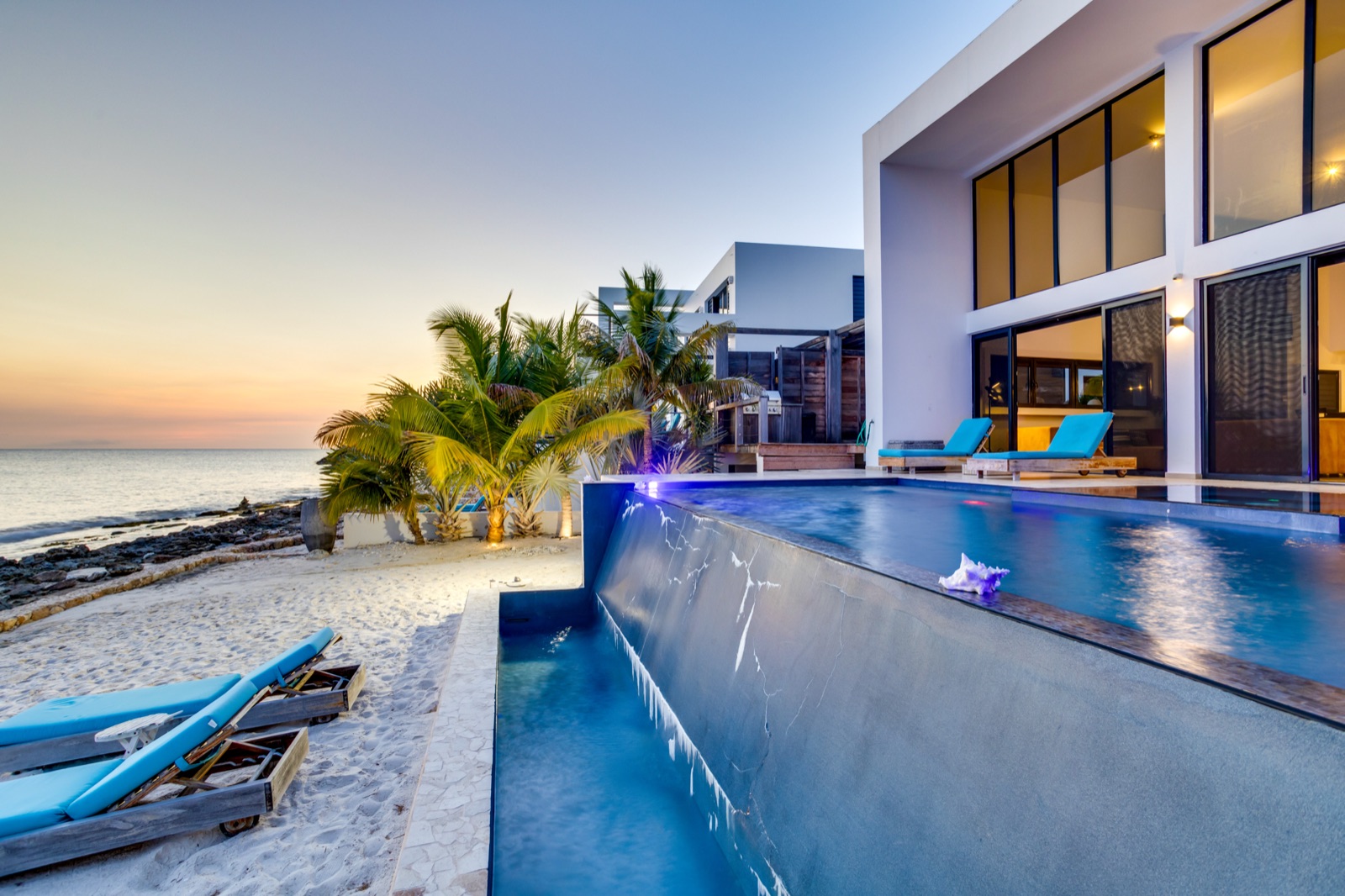 Beach Villa 1 Luxury Rental Bonaire